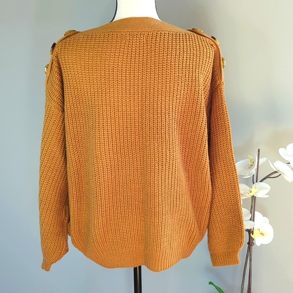 Francesca's E&M Cognac Sweater with Button Detail - Size: L - Picture 6 of 10